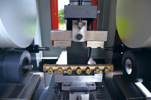 專(zhuan)用機床的特征(zheng)及其操作規範(fan)